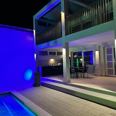 Villa Aqua